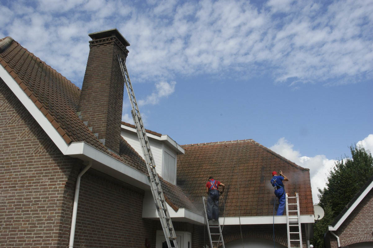 Dak reinigen St. Willebrord (vooraf)