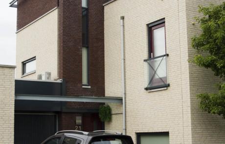 Gevel zandstralen Etten-Leur (eindresultaat)