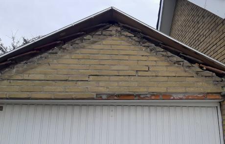 Latei renovatie garagedeur Barendrecht