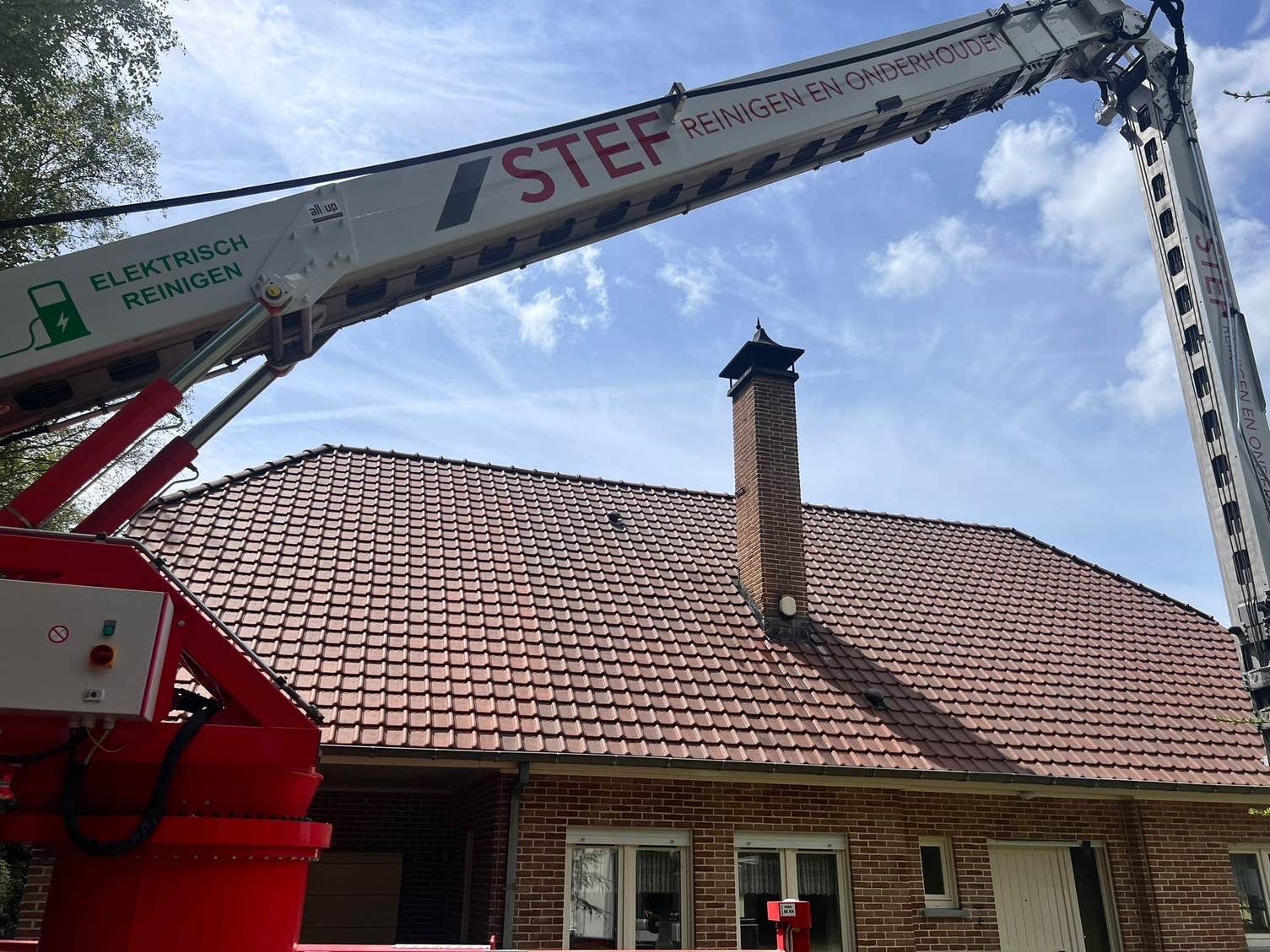 Dak reinigen Hoogerheide voorkant NA