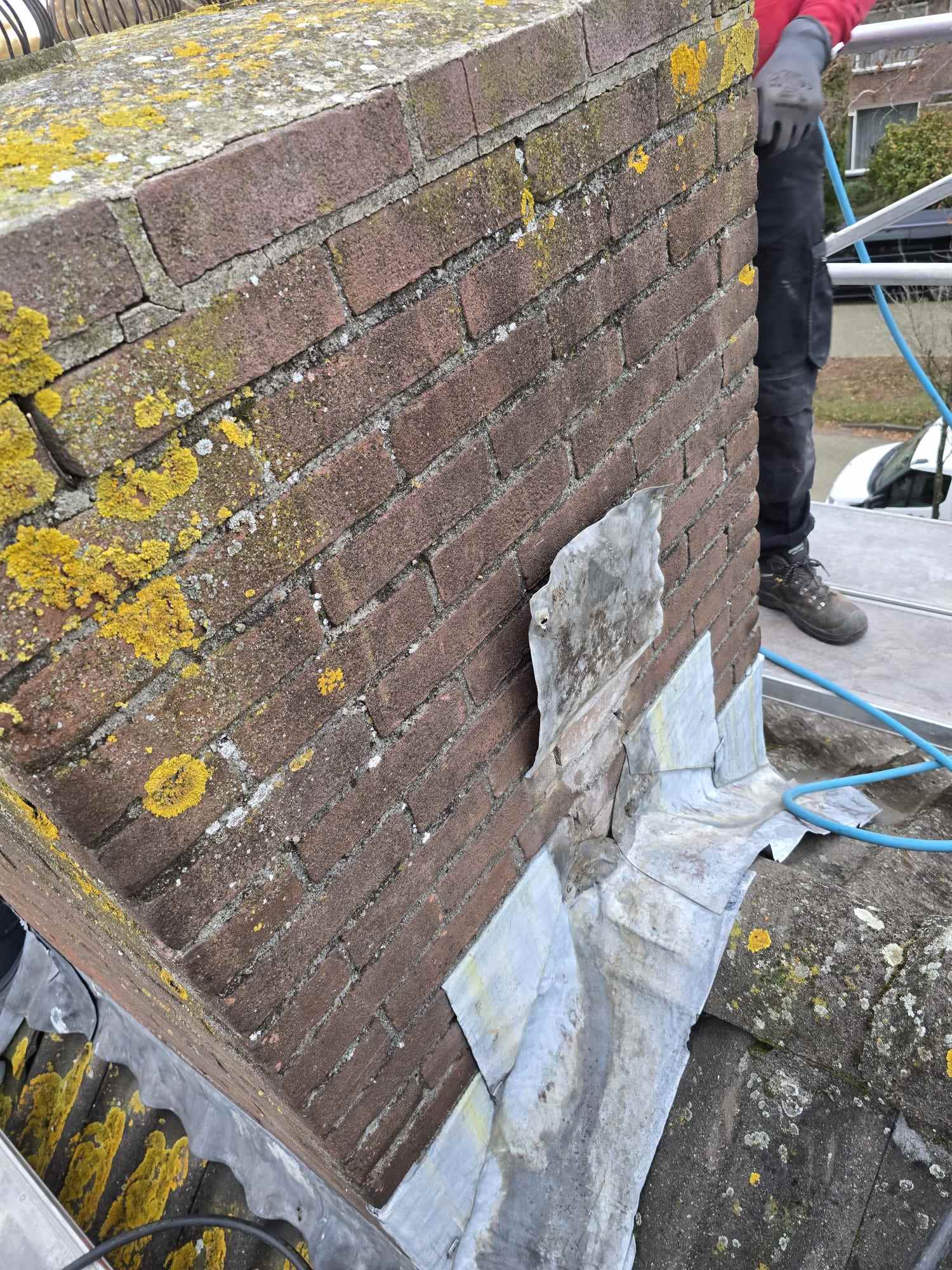 Schoorsteen renovatie Hoogstraten VOOR