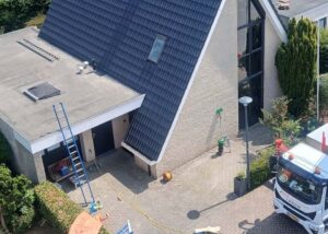 Dakpannen reinigen en coaten Zundert